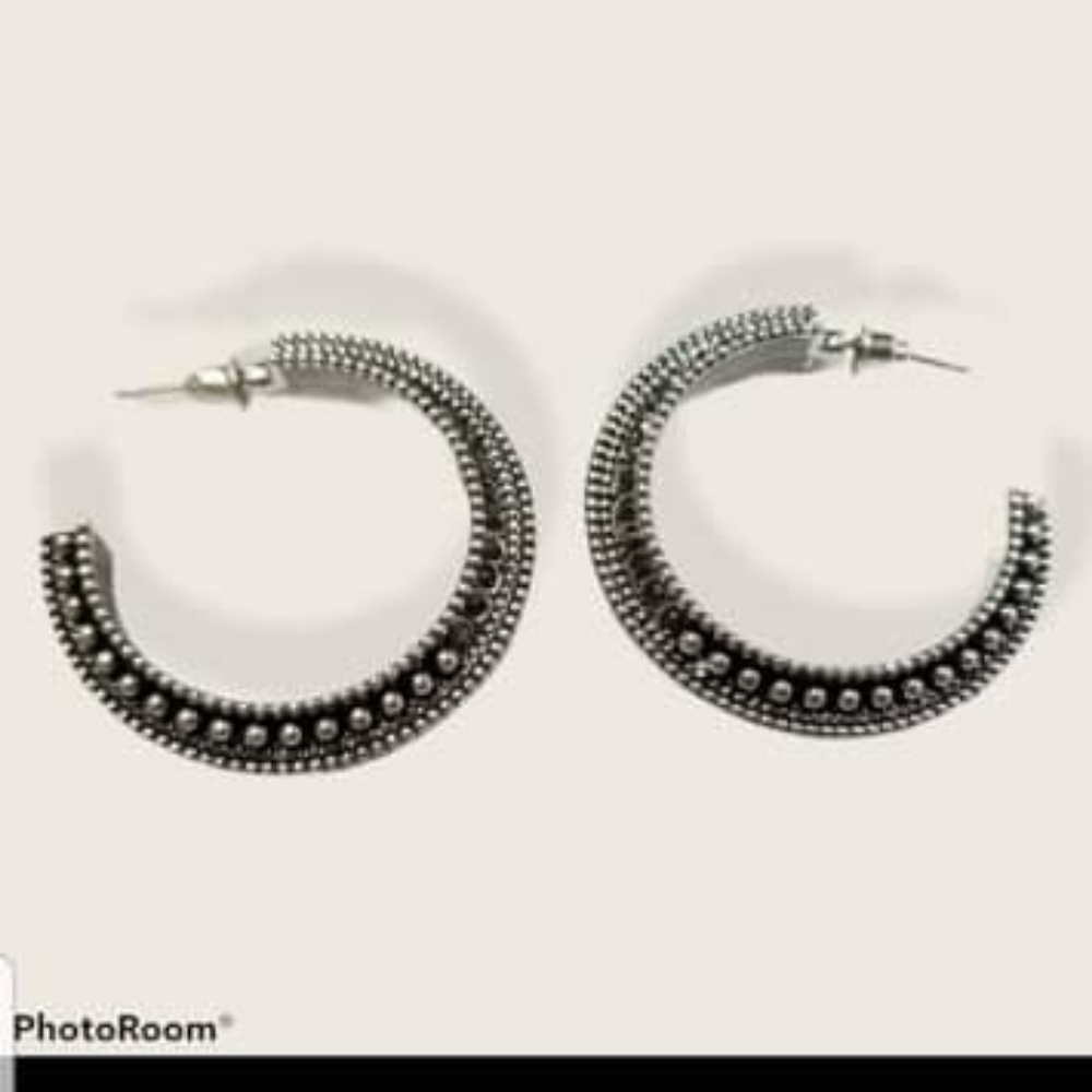 Retro Reverberation Silver Hoop - Picture 3 of 3